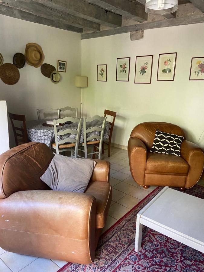 Gites « Le Clos Saint Hilaire » Mer Eksteriør billede